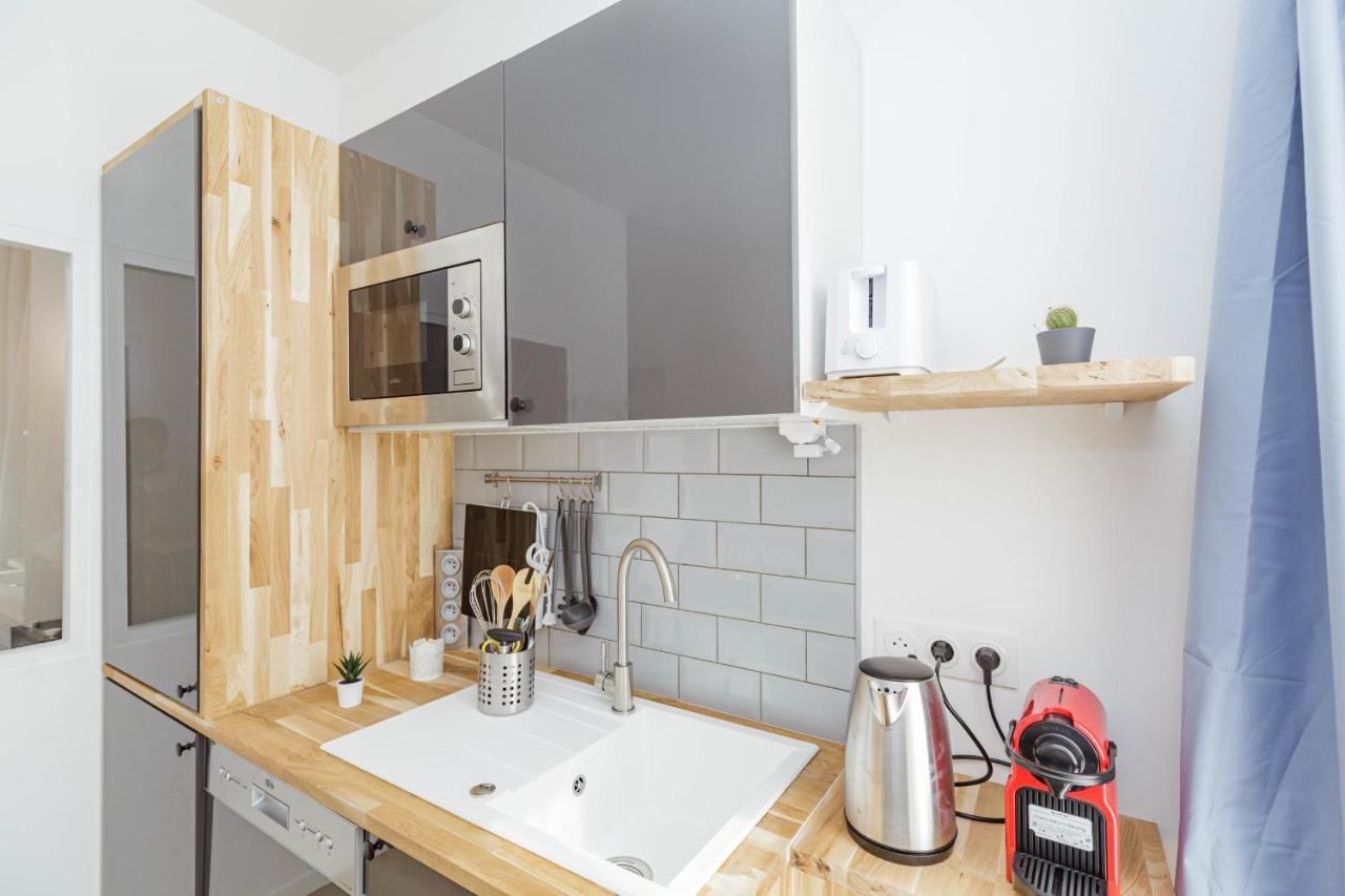 Nice 23 M Bright And Renovated Courtyard Side Paris Exterior photo